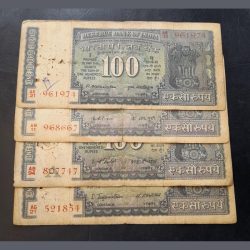 Rs 100 very rare note DAM. Issue strips variety signature Set 4. Different Signature as Image same
