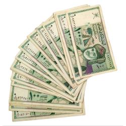 Oman 100 Baisa Mixed Lot 15 Notes **Scare** Used but Collectable Grades.