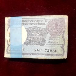 One Rs Small Coin Pkt Finance Minister S.Venketraman 1986 Year 729501