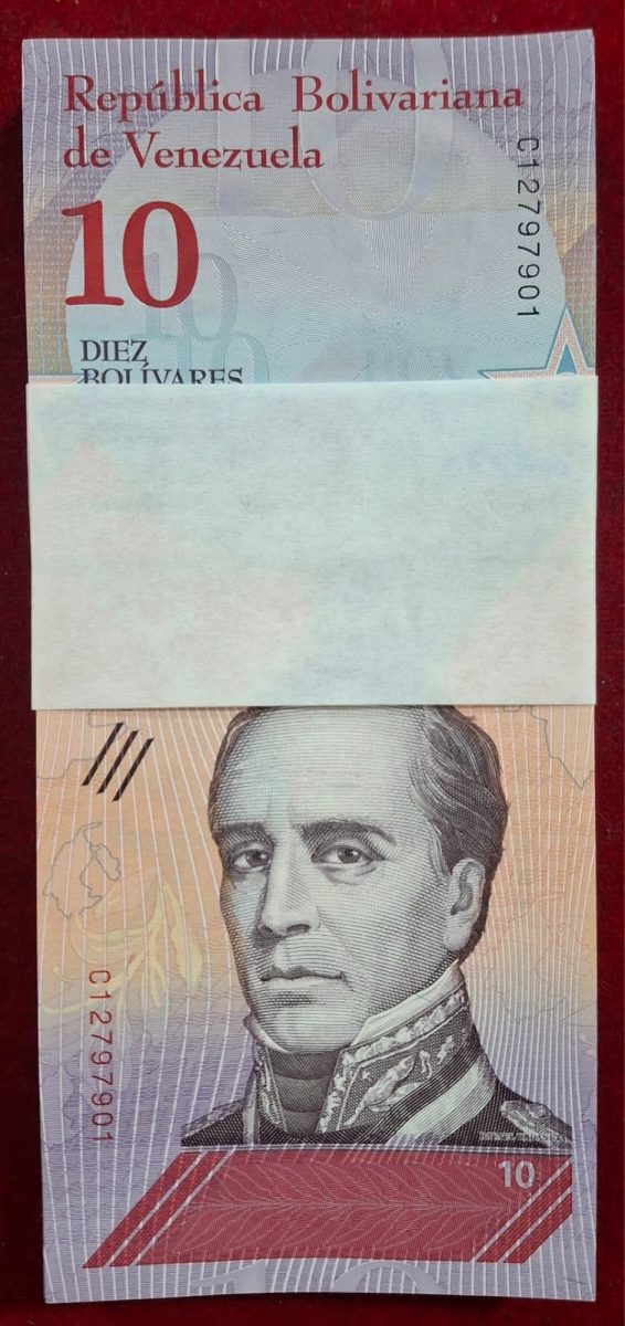 Venezuela 10 Bolívares GEM UNC Rare (100 note ) serial Packet