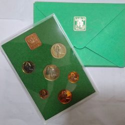 1975 Coinage of Great Britain & Northern Ireland Royal Mint Proof Coin Set