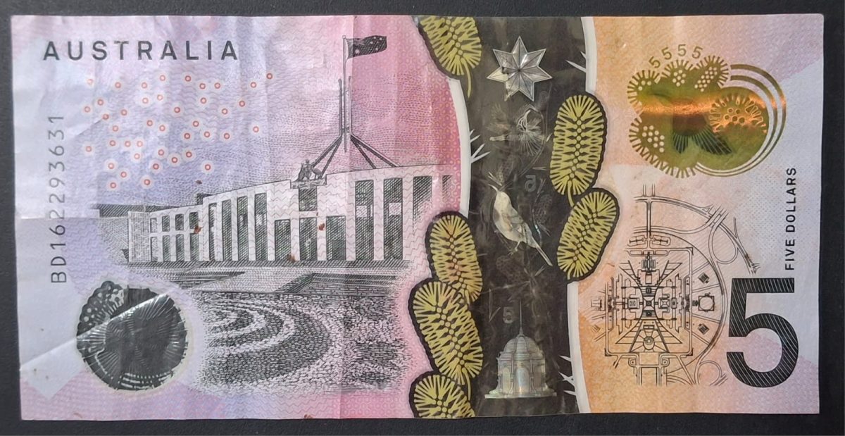 Australia 5 Dollars - Queen Elizabeth II Rare Note #B-2