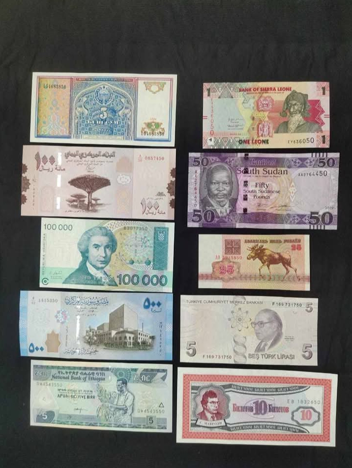 50 Different Foreign Bank Notes Gem Unc Condition World Notes Collection