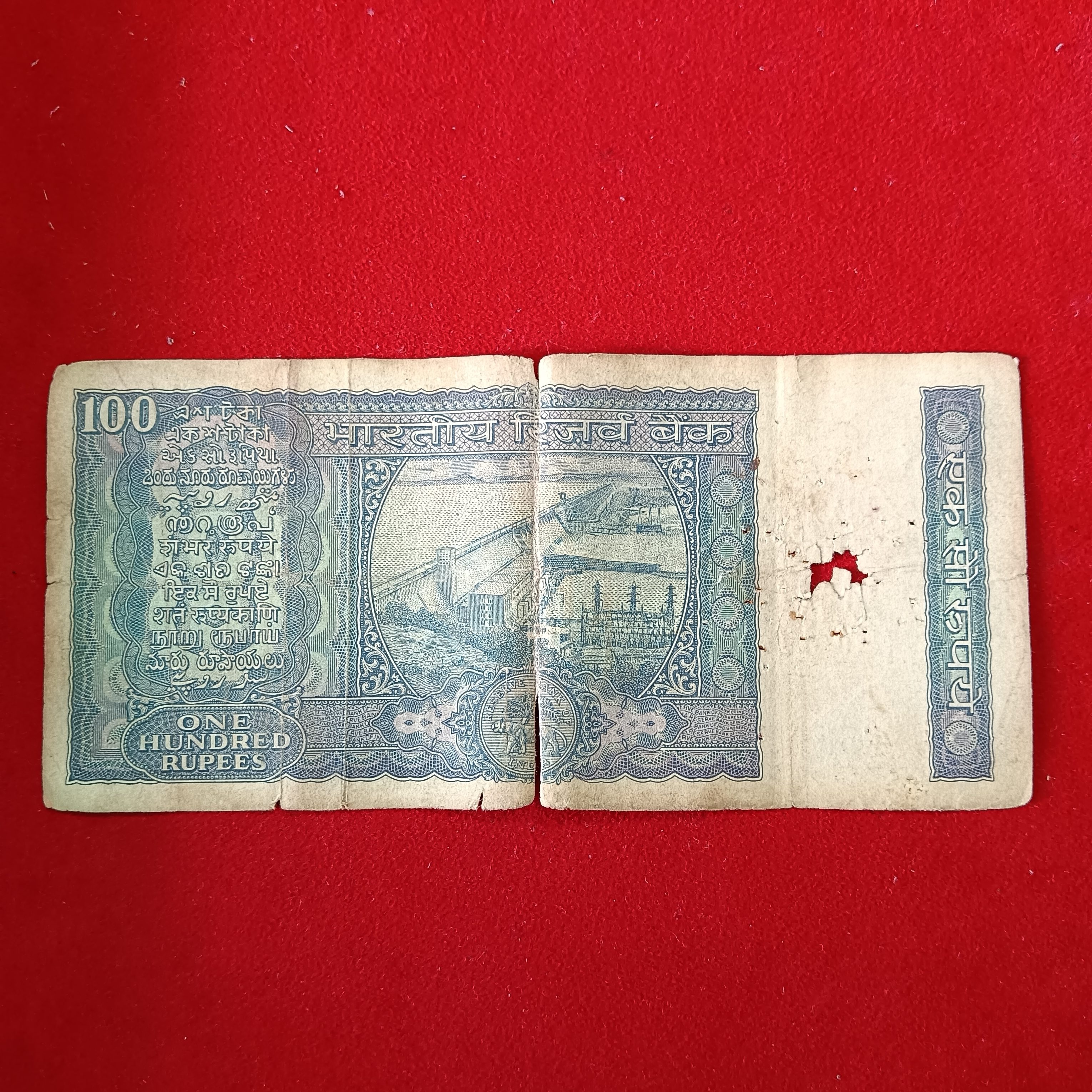 100 Rs Dam Issue Notes Fine Condition 3 Pcs Given A Insert Governor IG Patel A15