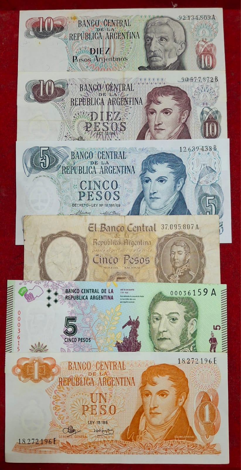 18 Different Argentina top condition all different denomination old Issue note set