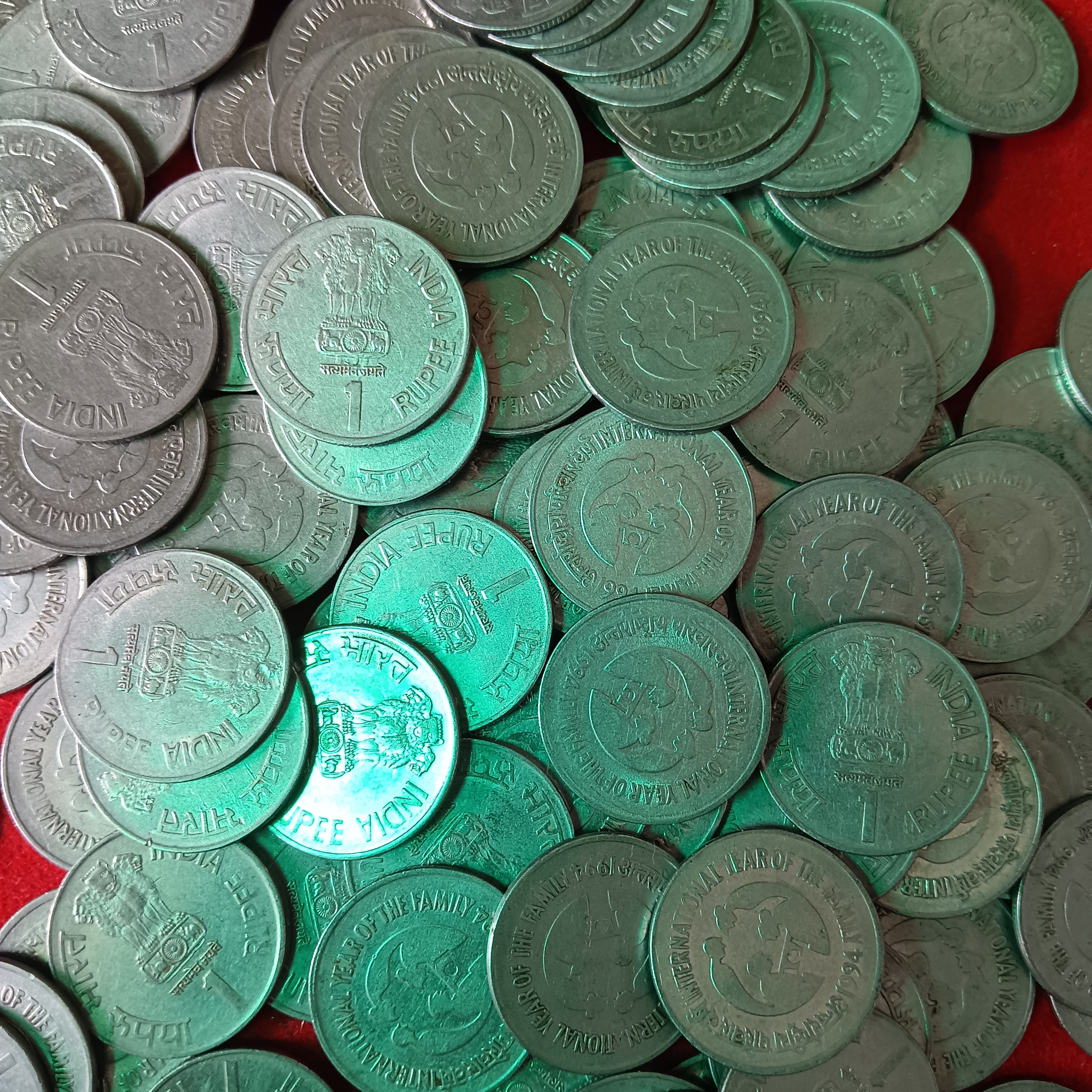 One Rs Scare Coin International Youth Year of the Family 1994 Year FSS 130 Pcs Given Bombay Mint Good Condition