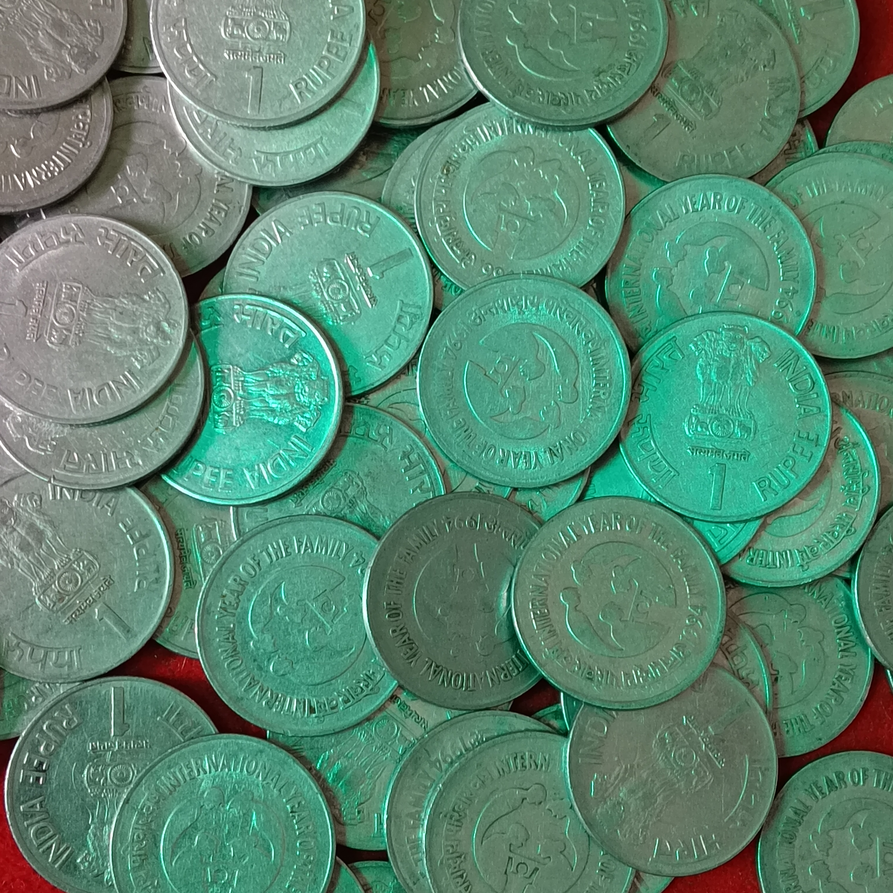 One Rs Scare Coin International Youth Year of the Family 1994 Year FSS 130 Pcs Given Bombay Mint Good Condition