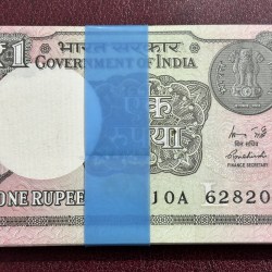 one rupee 2015 pink colored bundle
