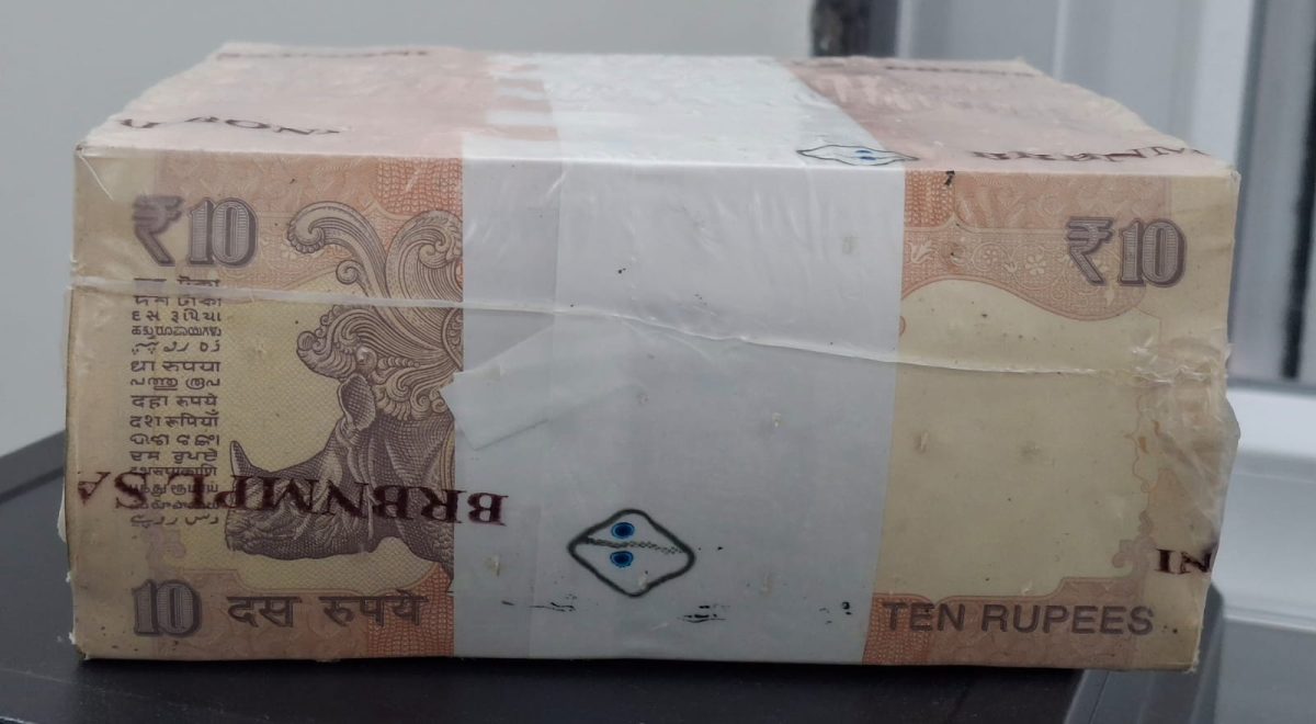 10 Rupees Sealed Pack Rim Old Issue 1000 Notes 10 Bundle (900001)