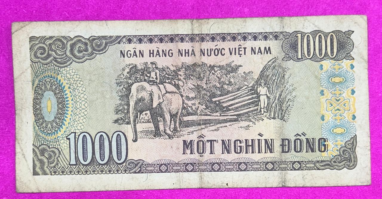 VIET NAM 1000 DONG Bank Note