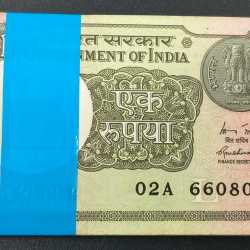 1 Rupees 2015 Governor R Maharshi Rare GEM UNC Serial Packet
