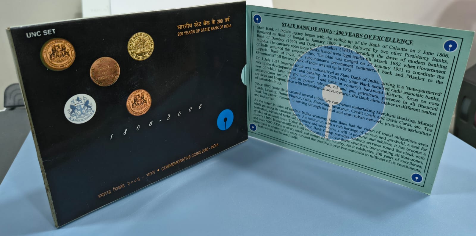 200 years of state bank of India (UNC SET) 2 coins kolkatta mint
