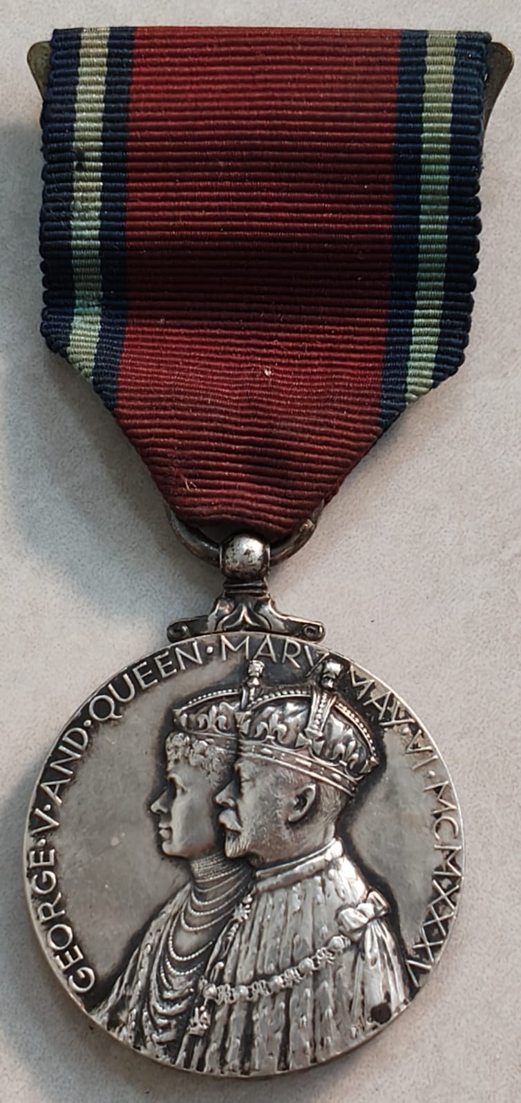 Royal Mint King George 5TH Silver Jubliee Medal 1910 to 1935. High Grade 30 gm. Silver.