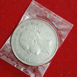 Victoria Queen One Ruppe Continuous Legend Silver Coin 1840 Year Bombay Mint Scare Coin Good Condition British of India 02