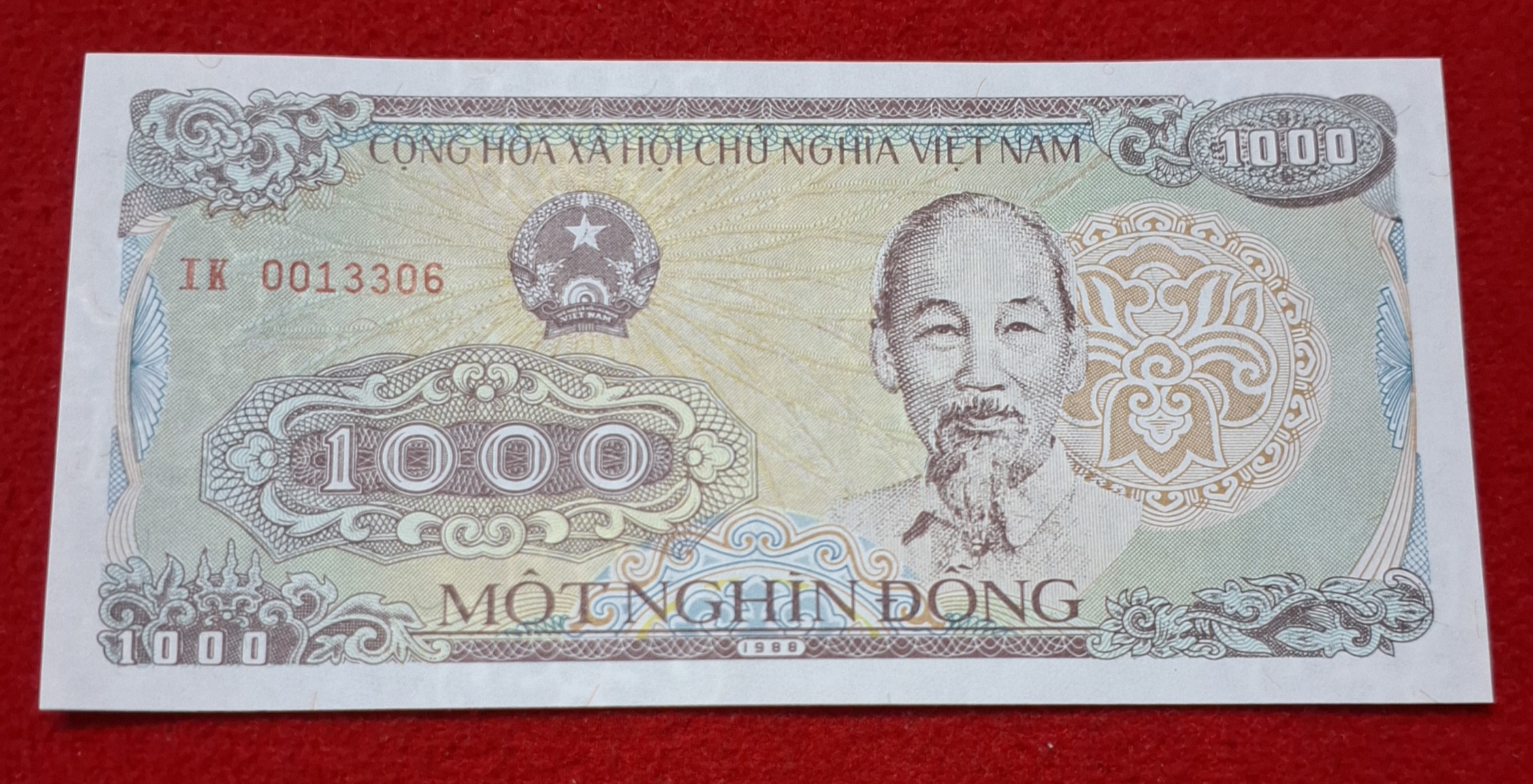 Vietnam 1000 Motnghin DONG Note 1 Note Given Each Note Price 147 GEM UNC Condition Note