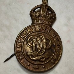 The queen's own hussars biritish army badge