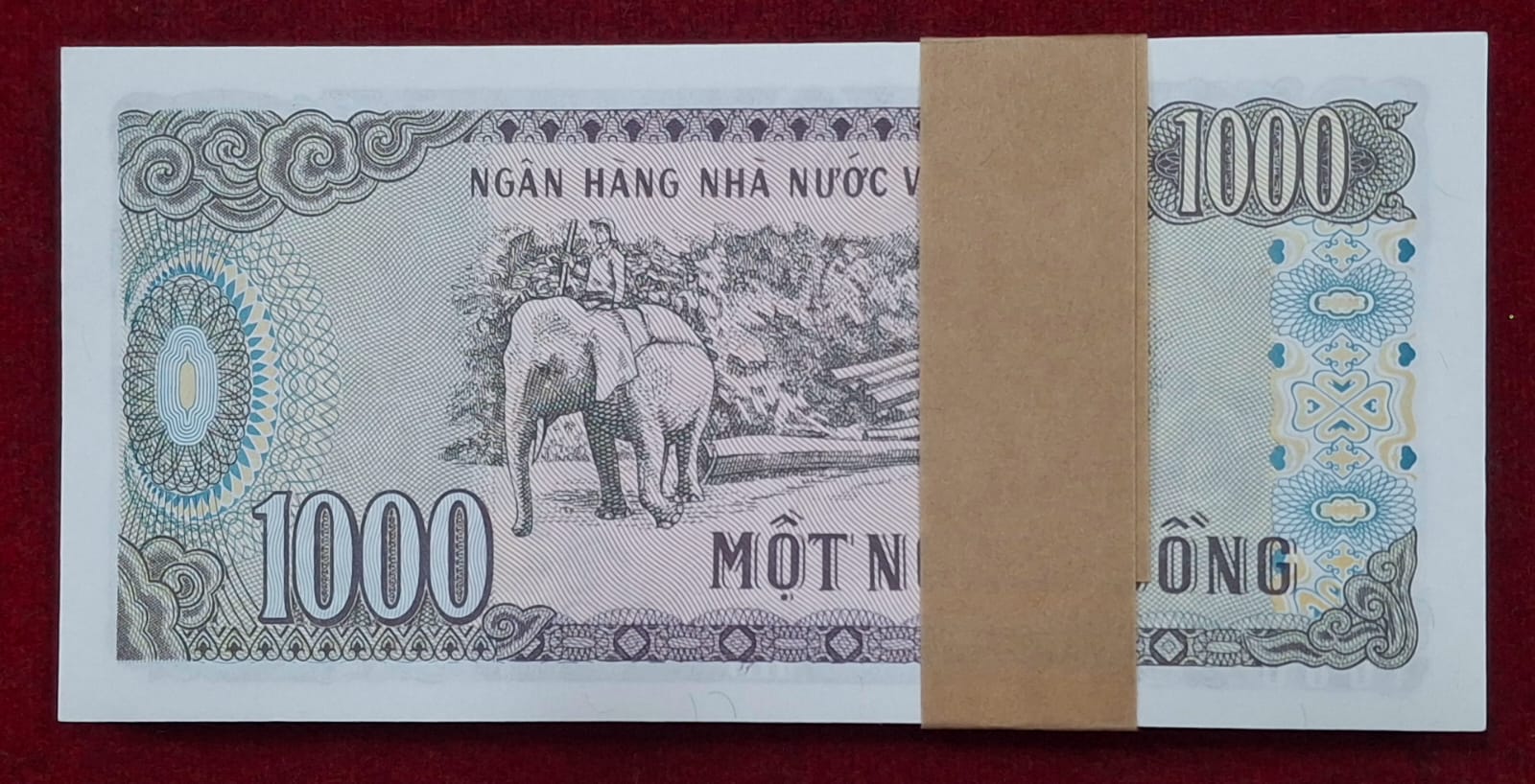 Vietnam 1000 Dong UNC Serial Packet