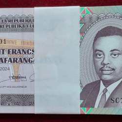 Burundi 100 Francs Rare ( 100 Note) Serial Packet GEM UNC