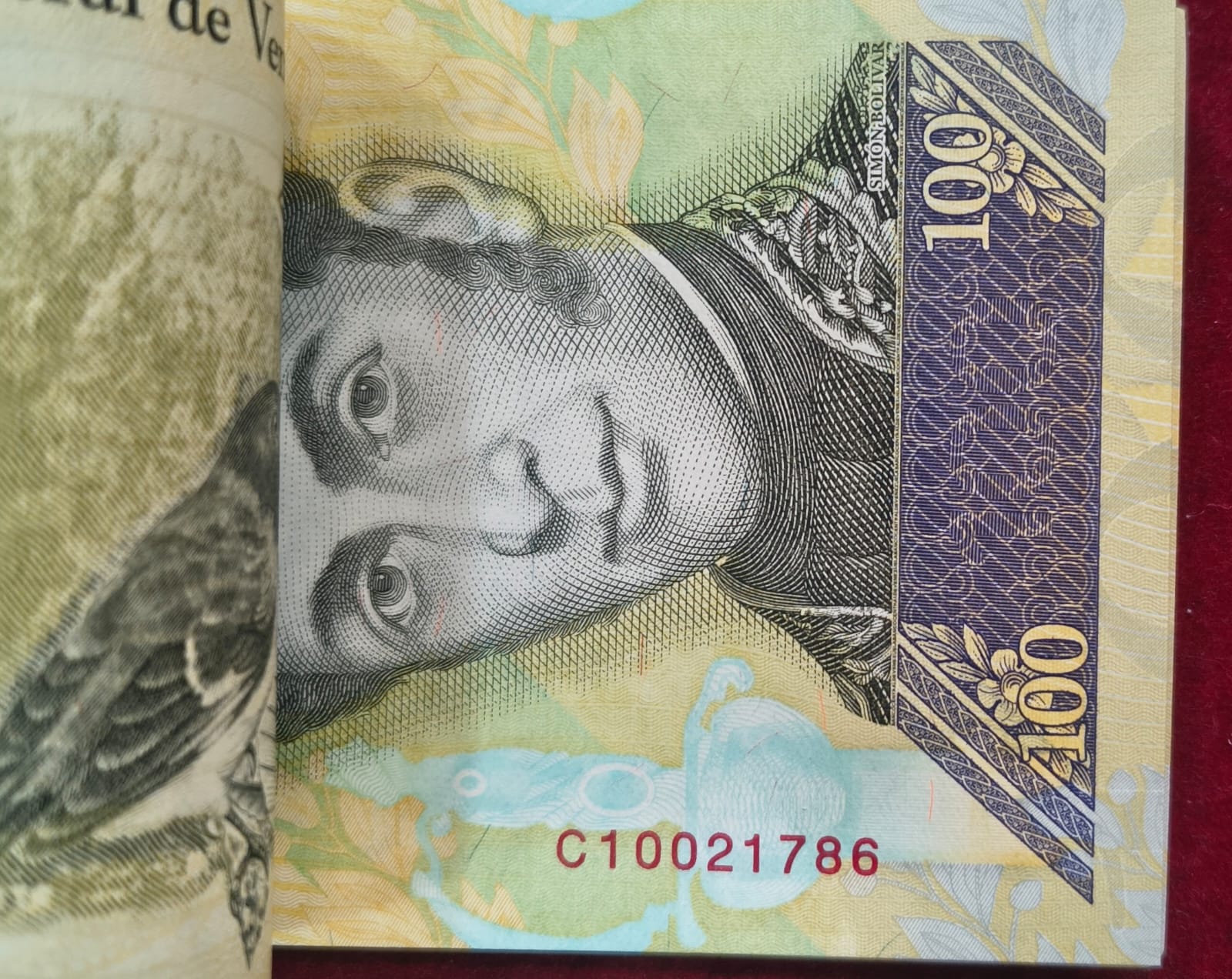 Venezuela 100 Bolivares Rare (100 Note ) Serial Packet with Fancy Number 786