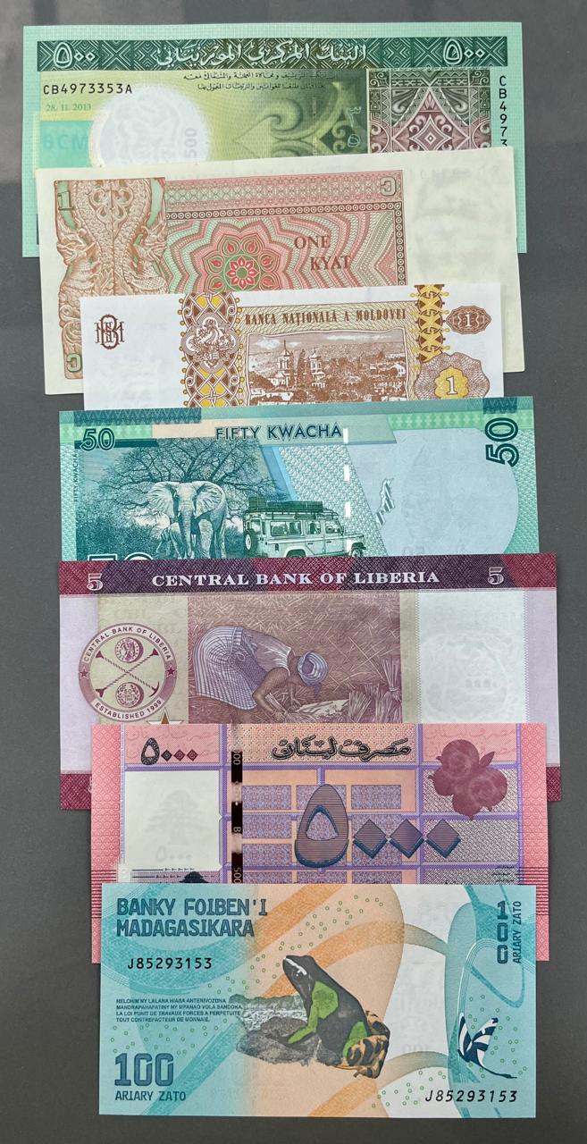 50 Different Countries Bank Notes GEM UNC ( SEE Description )