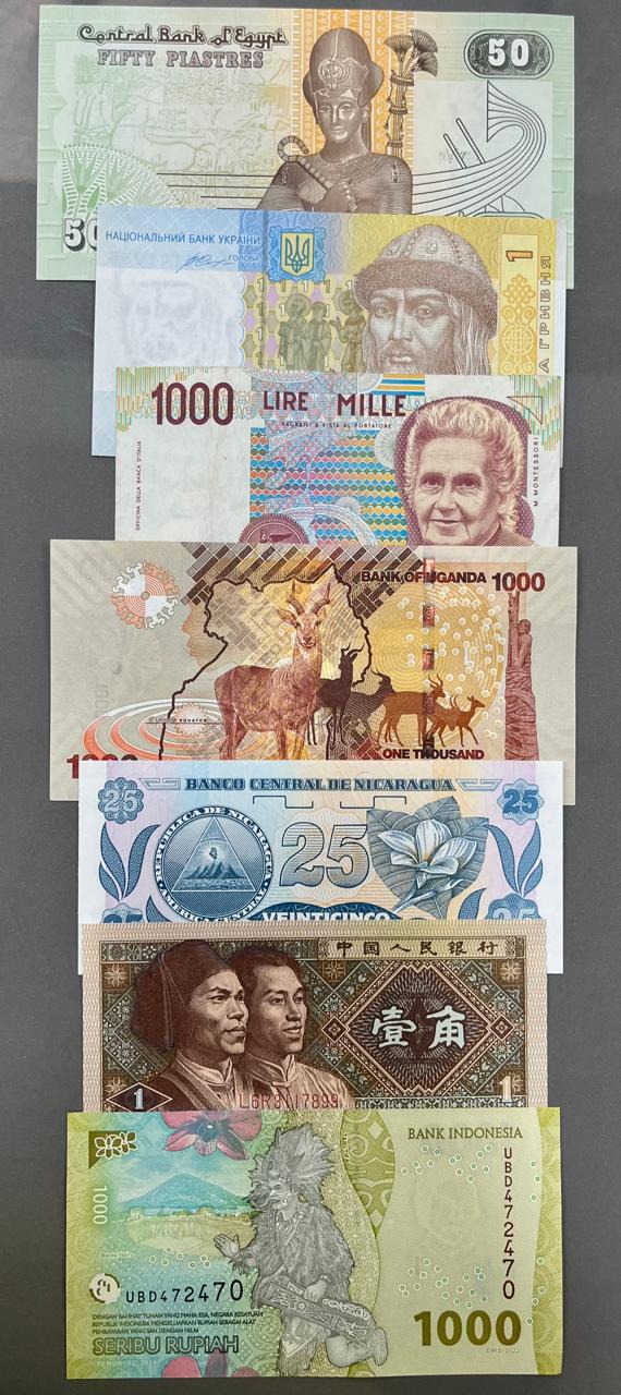 50 Different Countries Bank Notes GEM UNC ( SEE Description )