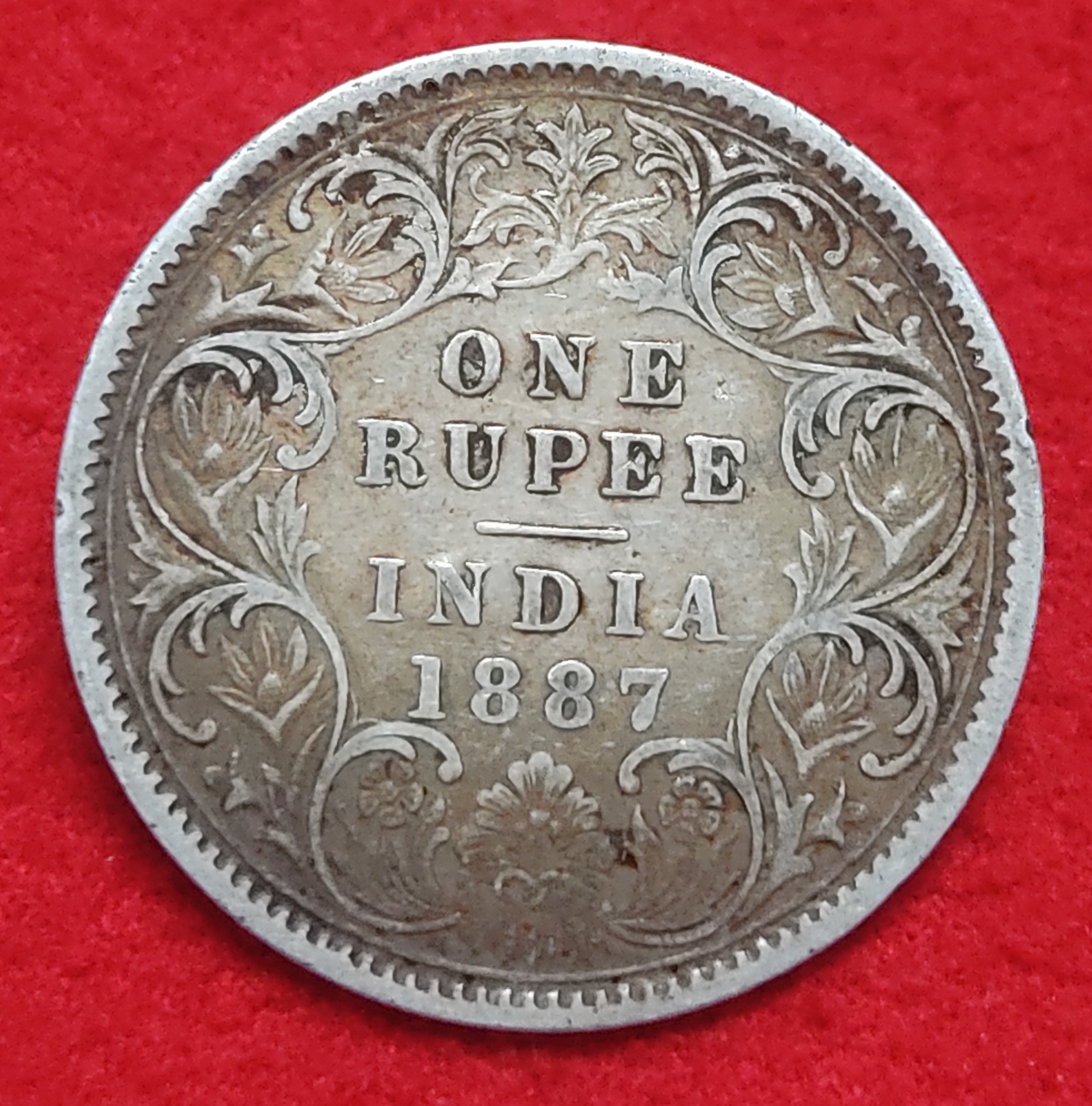 One Rupee Coin Victoria Empress Year 1887 Calcutta Mint