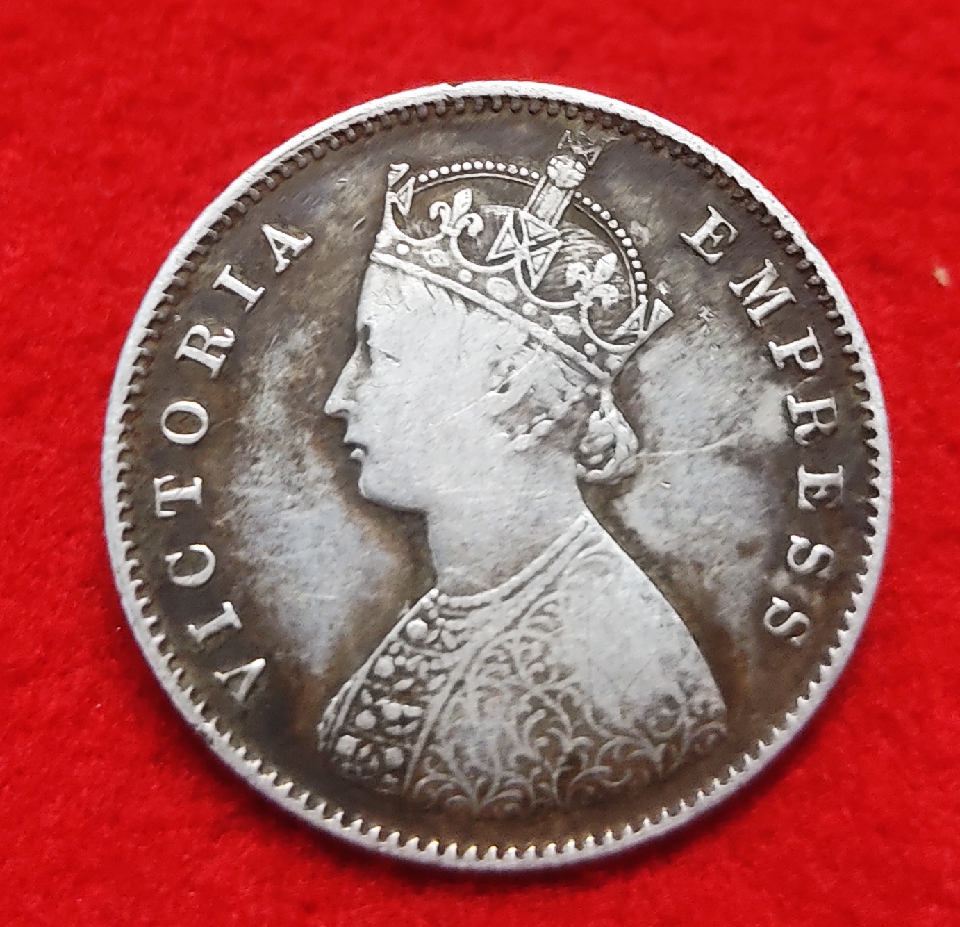 Half Rupee Victoria Empress Year 1886 Calcutta Mint