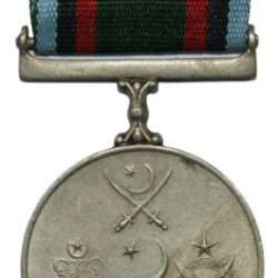 1971 Pakistan-India WAR Rare Old Medal ( Temgha-E- JANG 1971) #Z-1358