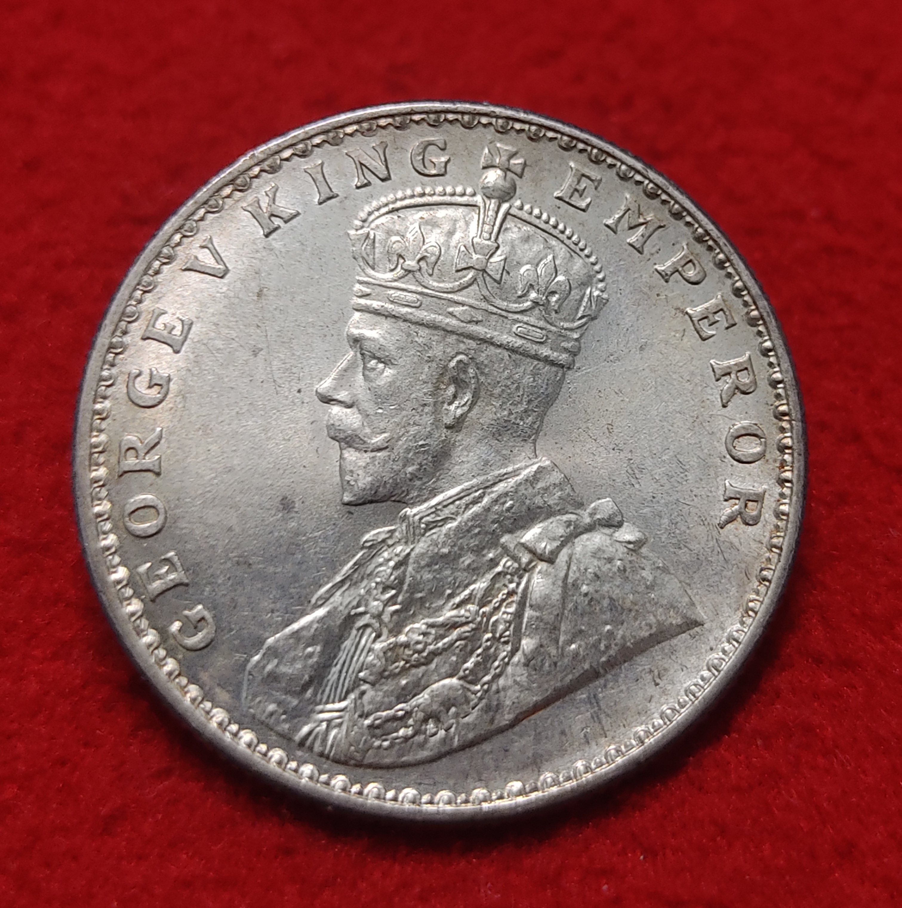 Rare One Rupee Silver Coin George V 1915 Bombay Mint UNC Condition