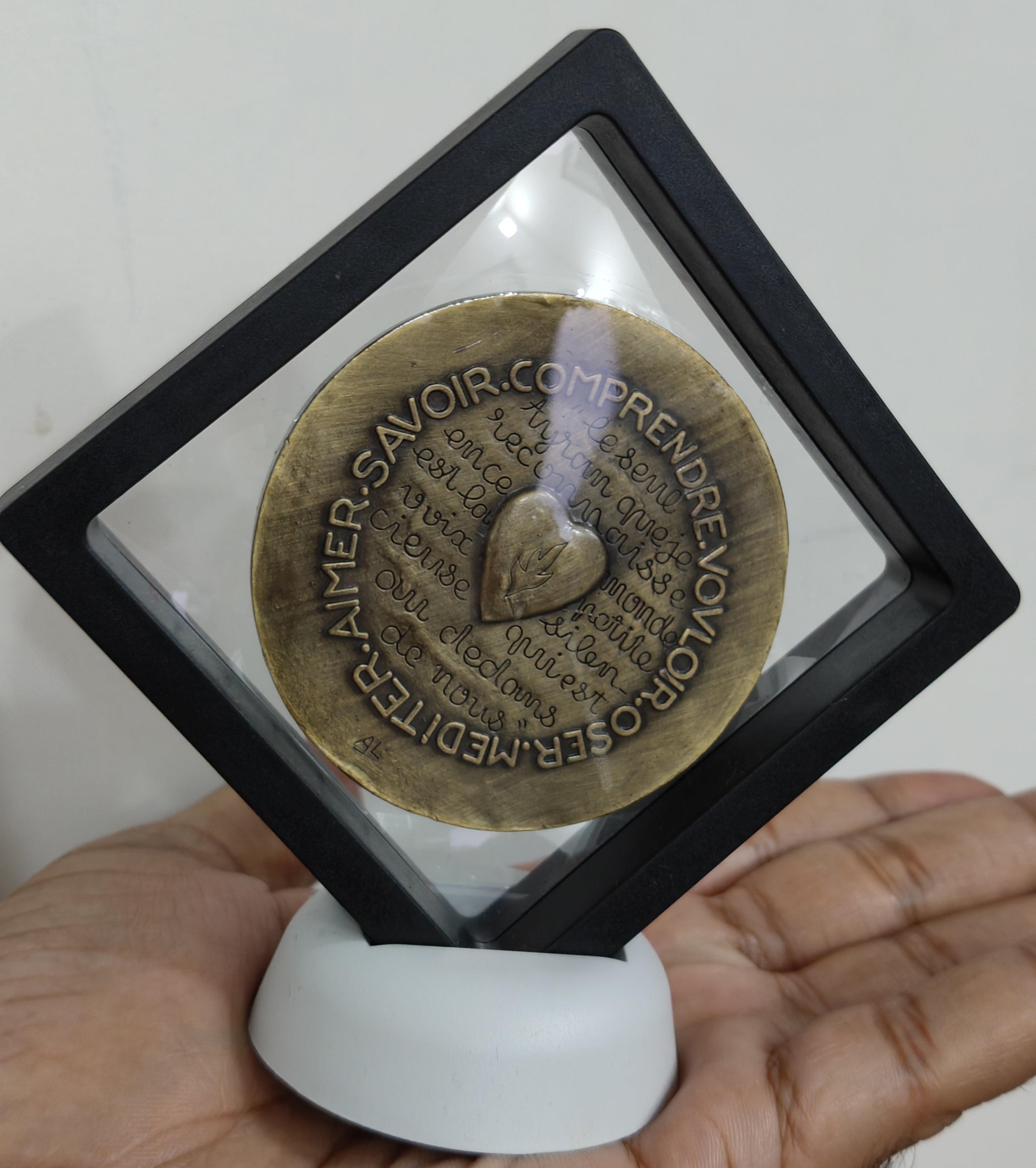 France 1948 Medal - Mahatma Gandhi Commemorative medals Big size with beautiful box and stand