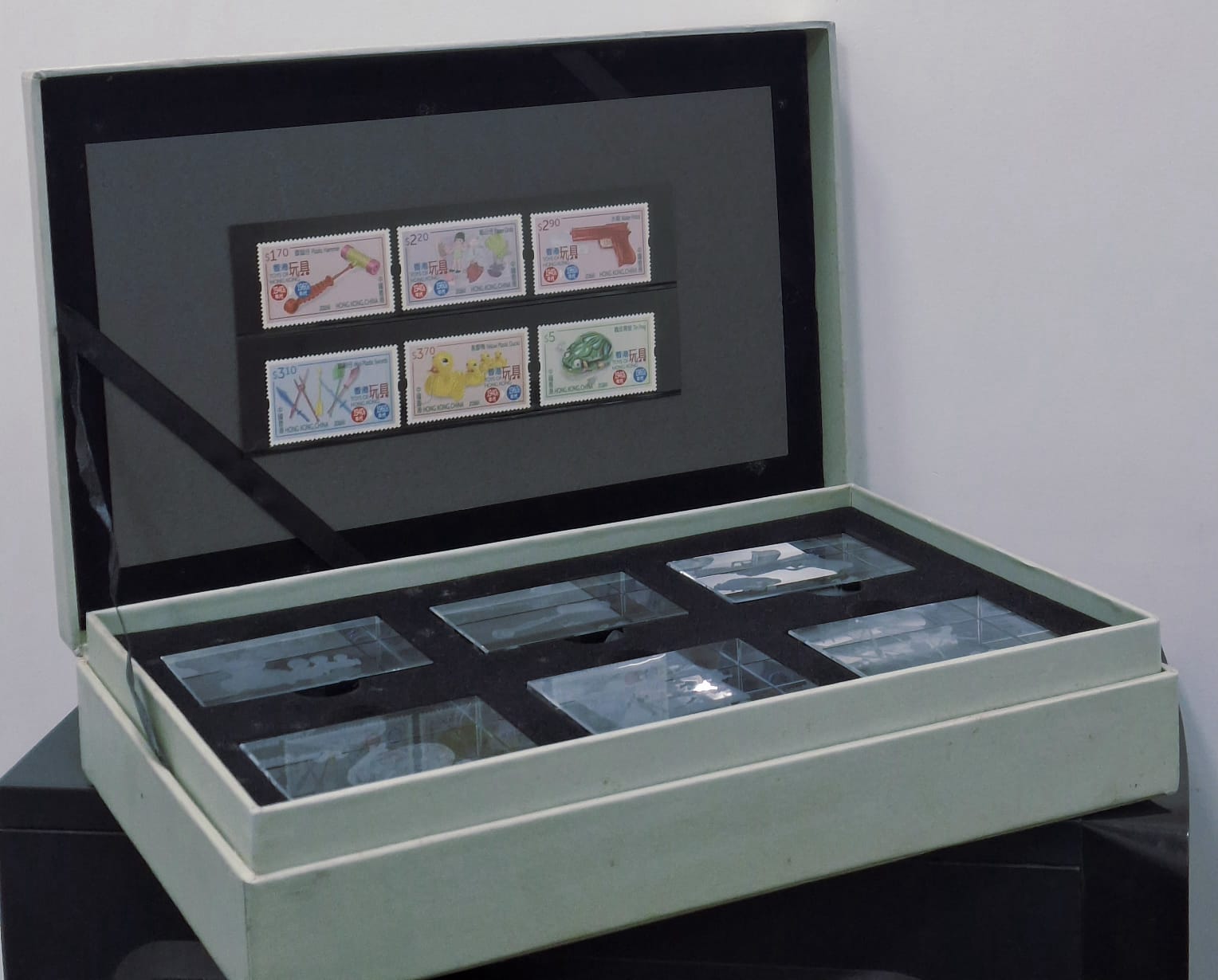 China HONG KONG 2016 2017 Crystal BOX Set + TOYS Stamp Very Beautiful Box