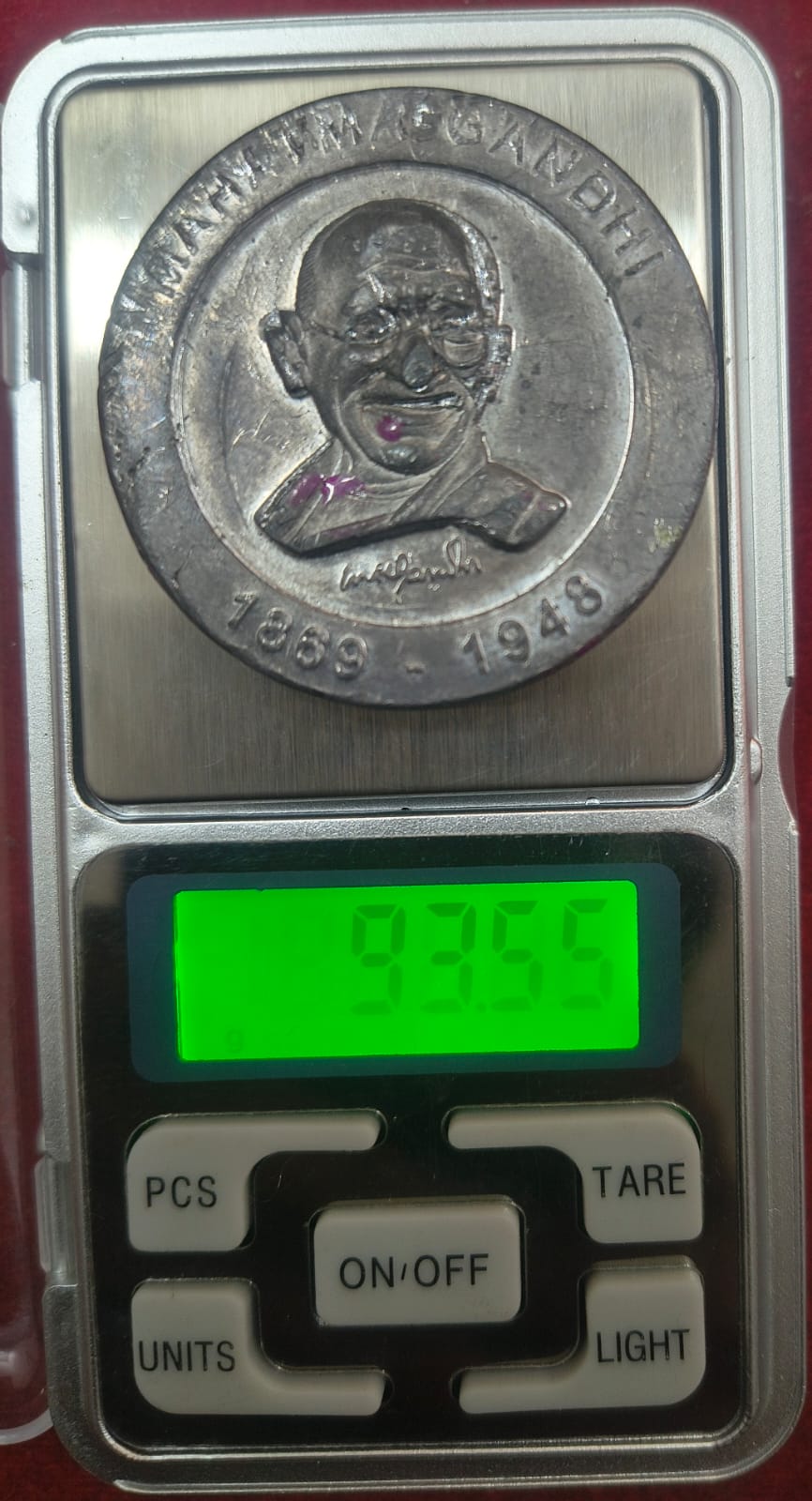 Mahatma Gandhi Big Size JAI HIND Heavy Weight( 93 Grm)Token# N-351