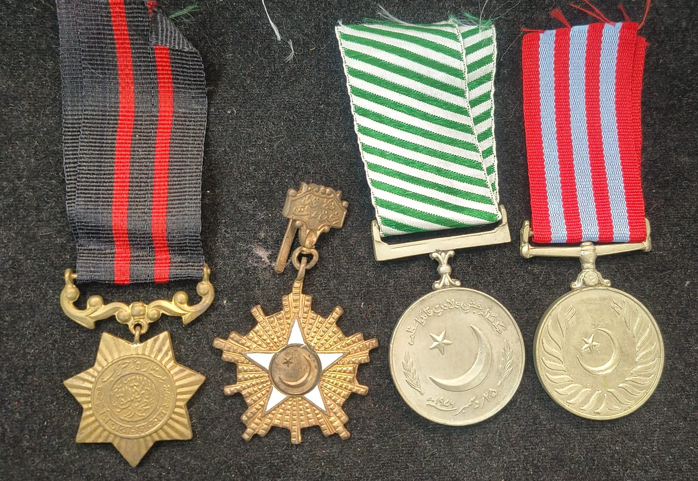 22 Different Pakistan British & Republic Medal Set
