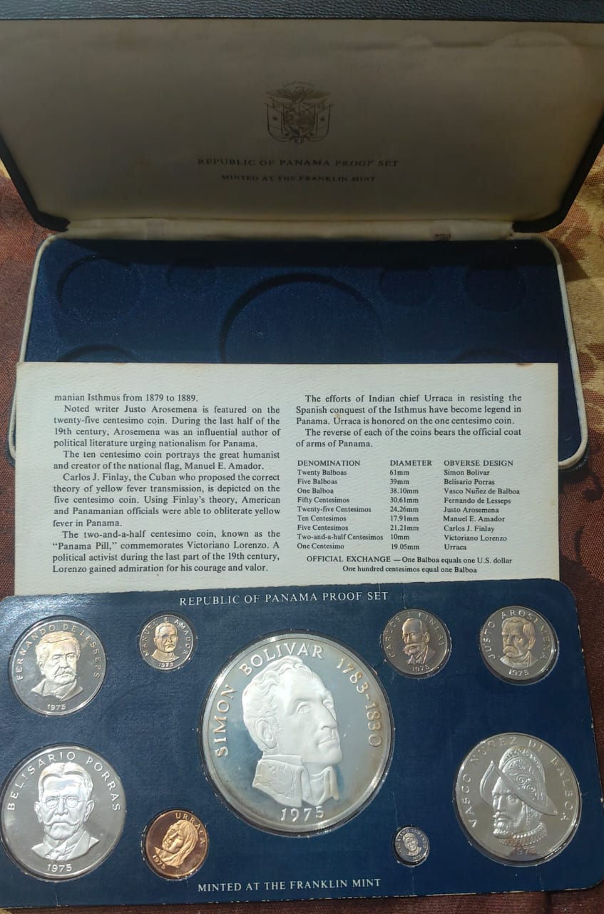 Franklin Mint Nine Proof Coin Set Silver Content 191.44 Grams Panama 1975