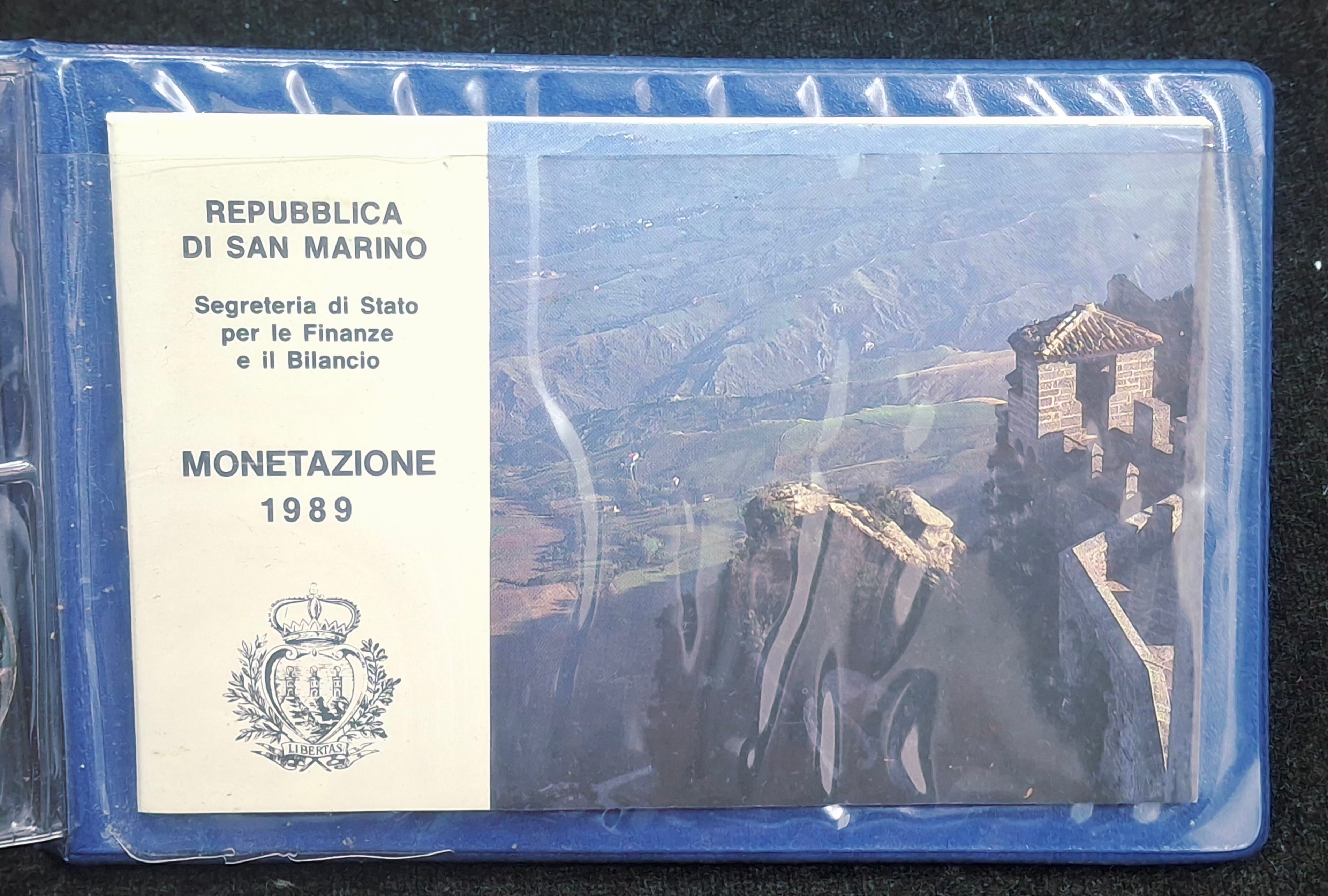 1989 Italy SAN Marino complete set 10 Coins UNC with silver in official folder silver coin weight Silver (.835) Weight 14.6 g
