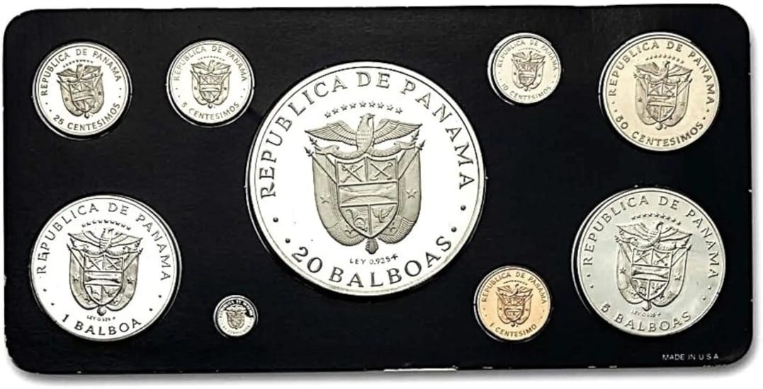 Franklin Mint Nine Proof Coin Set Silver Content 191.44 Grams Panama 1975