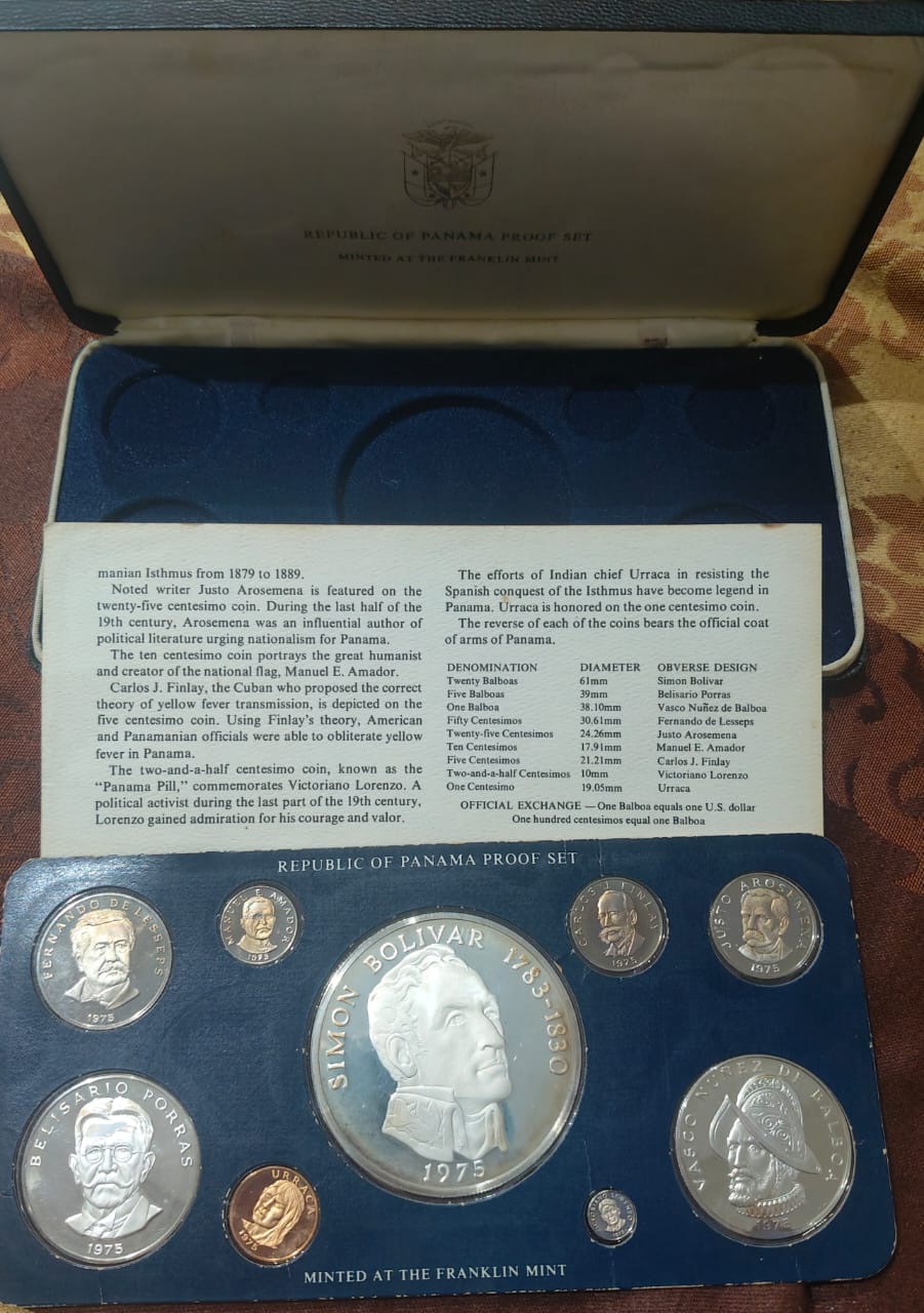 Franklin Mint Nine Proof Coin Set Silver Content 191.44 Grams Panama 1975