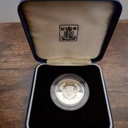 1986 Scotland XIII Commonwealth Games Two Pound Proof silver coin box & COA Silver (.925) Weight 15.98 g Royal Mint Beautiful BOX