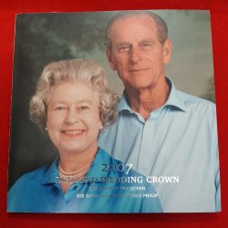 Rare 5 Pounds Queen Elizabeth Daimond Wedding Crown Proof Coin 2007 Year Royal Australian Mint