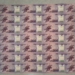 North Korea 200 WON ( 28 Note ) Uncut Sheet