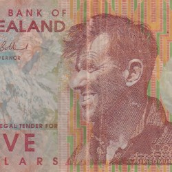 New Zealand 5 Dollars Rare Lowest Price Note #B2