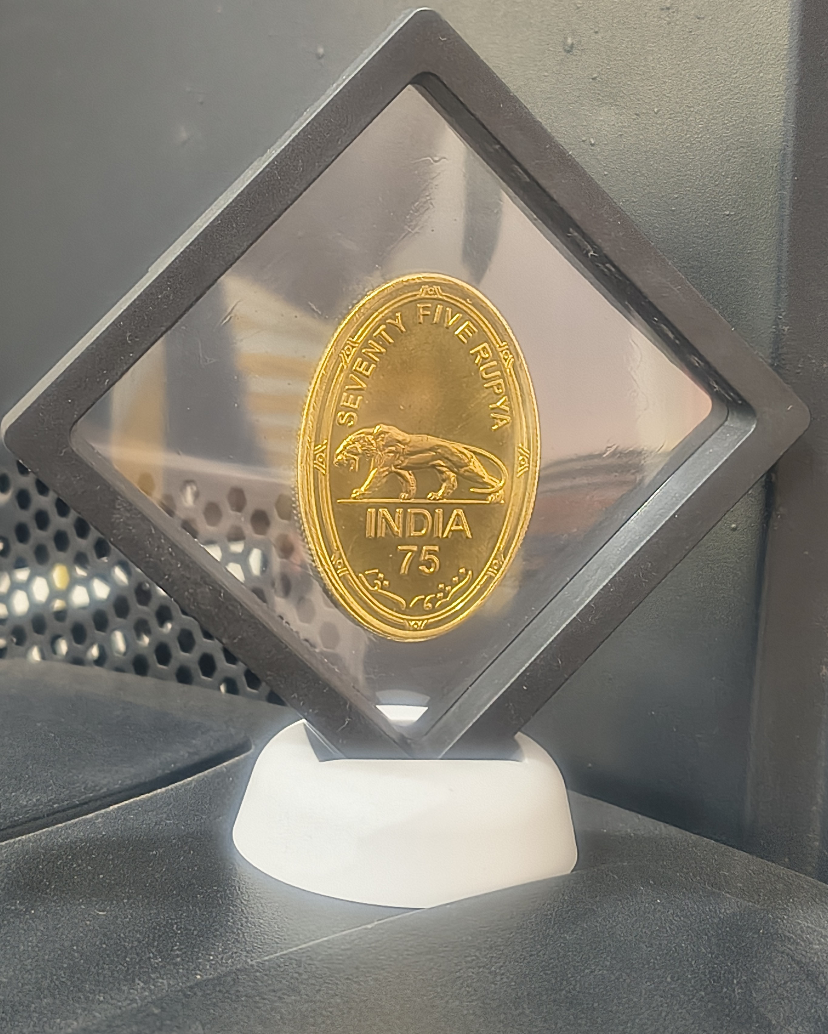 Statue of Unity IRON MAN 75 Rupya Rare 43 Gram Rare Beautiful Token Coin with BOX Stand