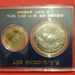 10 Rs 20 Paise and 10 Rs FAO Set Coin Ex. Rare I G Mint Bombay 1970 with certificate and original cover