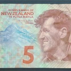 New Zealand 5 Dollars Rare Polymer World Note