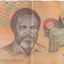 Papua New Guinea 50 Kina Polymer Rare Foreign Note #B2