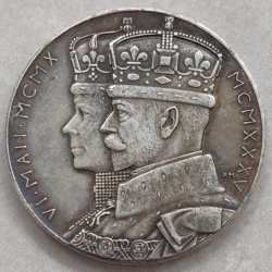 United Kingdom Medal - George V and Mary Silver Jubilee; Royal Mint; silver; 15.69 g Extremely rare medal #118
