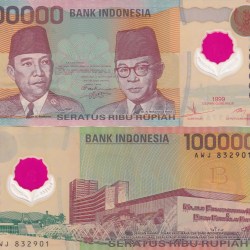 Indonesia 100000 Rupiah Rare UNC Polymer Note #Q