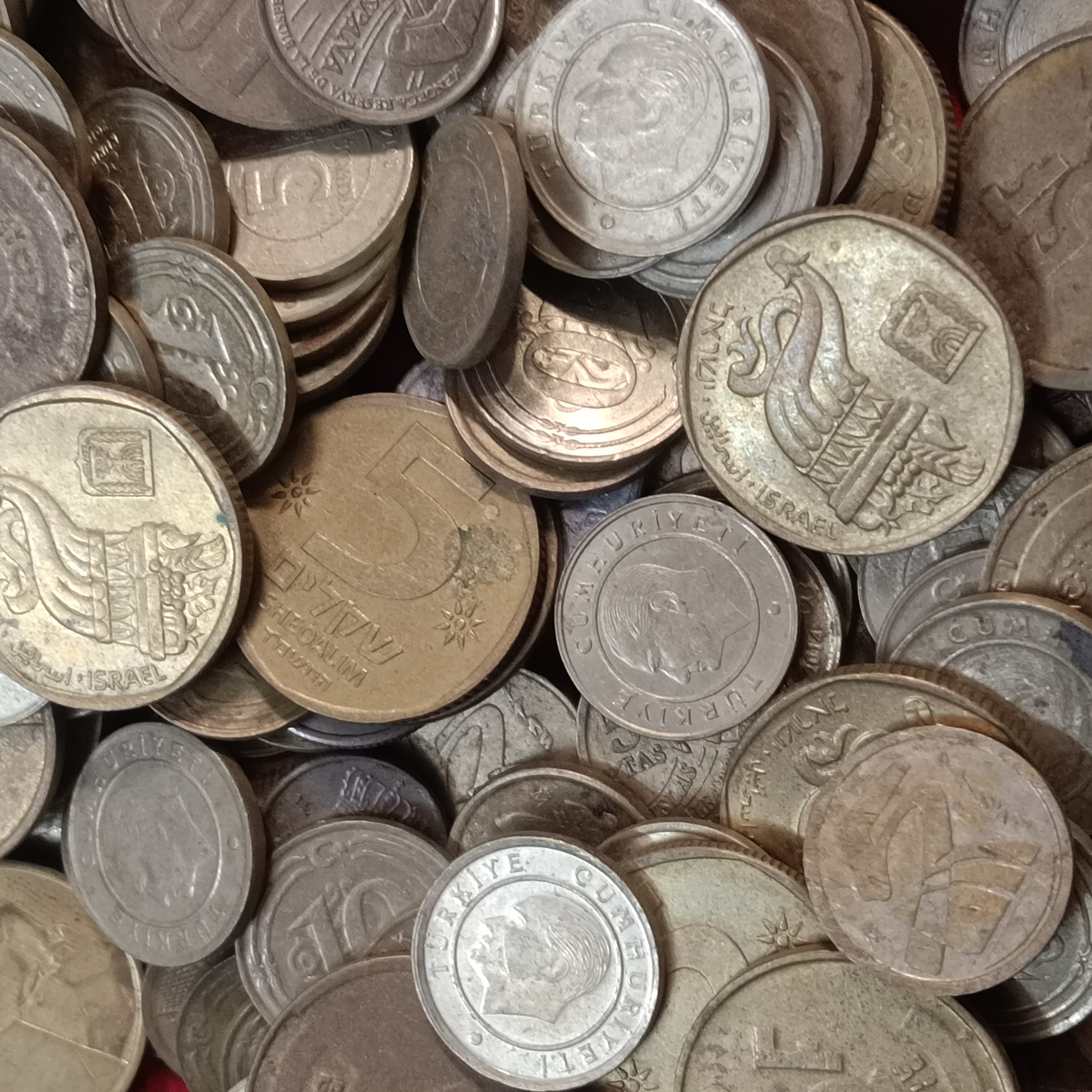 Five or Ten Turkey Or Israel Country Coins 100 Pcs Given