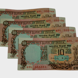10 Rupees Old Peacock 🦚 Issue Sign K.R PURI Same Series 4 Notes Semi-Fancy Serial Numbers **Scare** High Collectable UNC Grades.