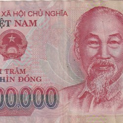 Vietnam 200 000 Đồng Rare Polymer Note #B2